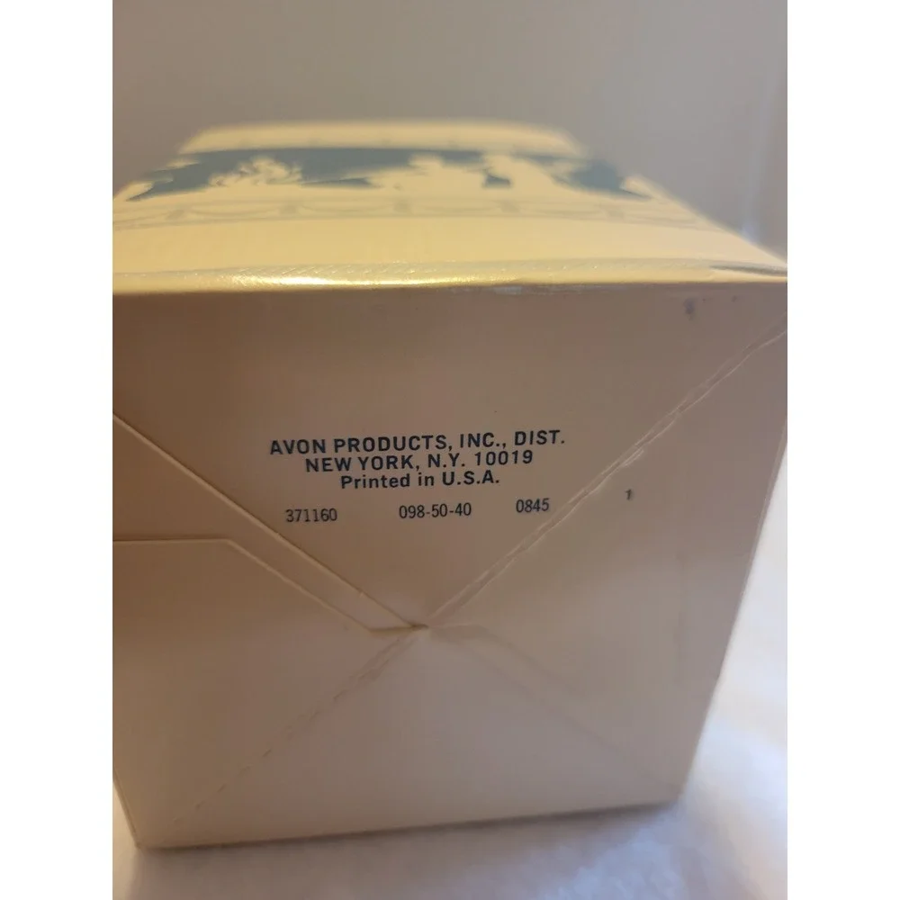 1970s VTG Avon‎ Avonshire Grecian Blue Candle Holder Wedgwood Style Blue w/ Box